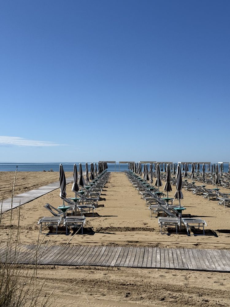 Weekend a Bibione itinerario slow tra mare ciclabili e natura