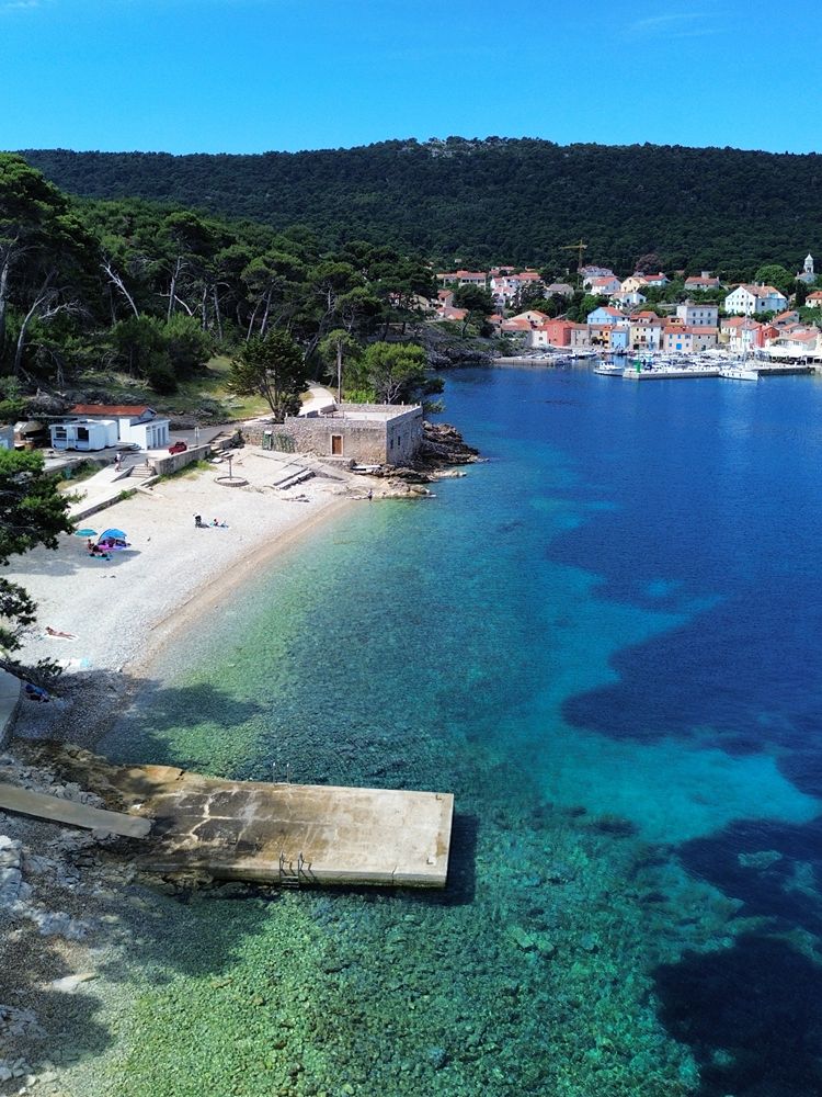 Lussino cosa vedere dove mangiare e spiagge da non perdere 